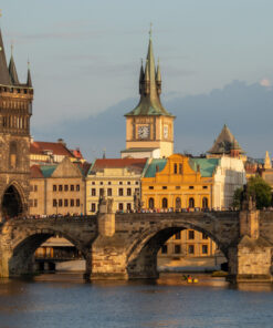 CONTRATACIÓN SEGURO VIAJE A PRAGA 2024