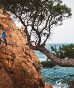 Via ferrata entre acantilados