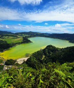 Explora La Esencia de Azores