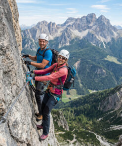 Reserva Senderismo y Ferrata Fuente Godalla Enero 2026